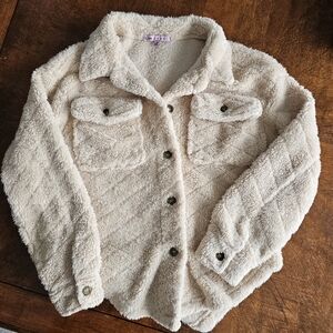 Cream Crave Fame Size S Juniors Diamond Quilted Faux-Fur Sherpa Shacket